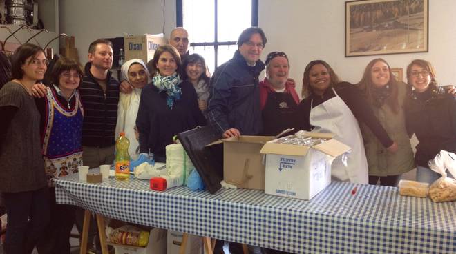 Pranzo di Pasqua con i bisognosi al Sacro Cuore, organizzato dall'Opera Pia Milliavacca