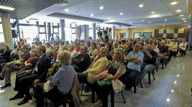 La Biblioteca Astense e la bufala dei 20 mila euro pagati a Romano Prodi