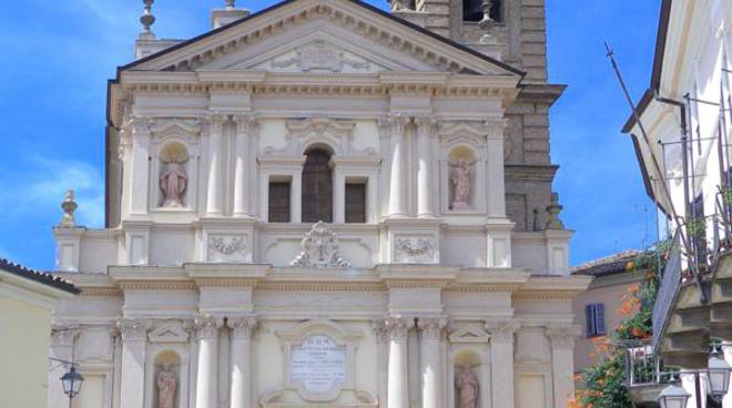 Castagnole Lanze, domenica 18 la visita guidata Centro Storico nel paese alto