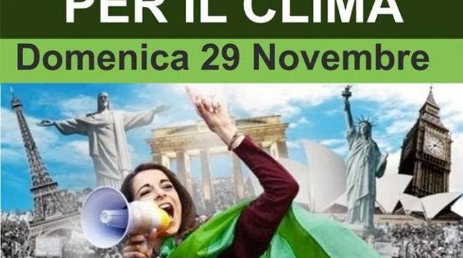 Domenica 29 novembre anche ad Asti i cittadini marciano per difendere il clima e l'intero nostro pianeta