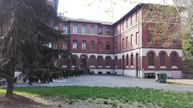 Dopo la Galileo Ferraris anche la Scuola Dante ristruttura la palestra