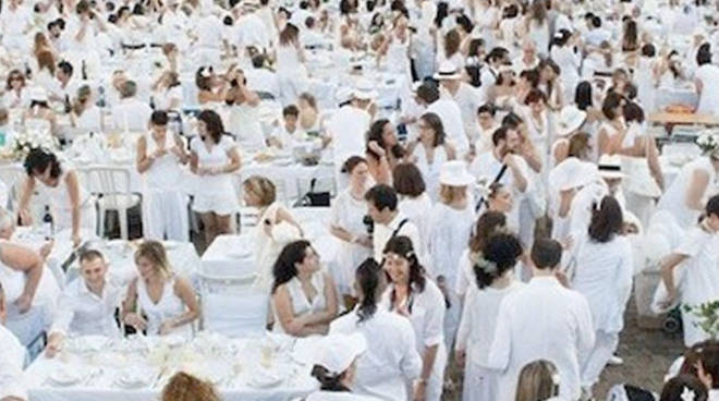 La Cena in Bianco arriva per la seconda volta ad Asti: l'appuntamento è per il 4 settembre 2016