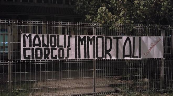 Grecia: CasaPound ricorda ‘Manolis e Giorgos Immortali’, striscioni anche ad Asti