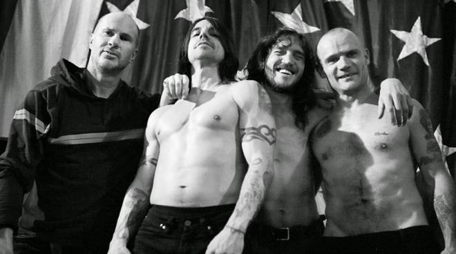 Domani sera al Birrificio Q120 tributo ai Red Hot Chili Peppers