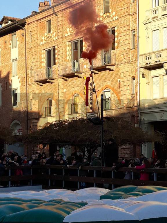 Babbo Natale viene dal cielo - Asti 2017