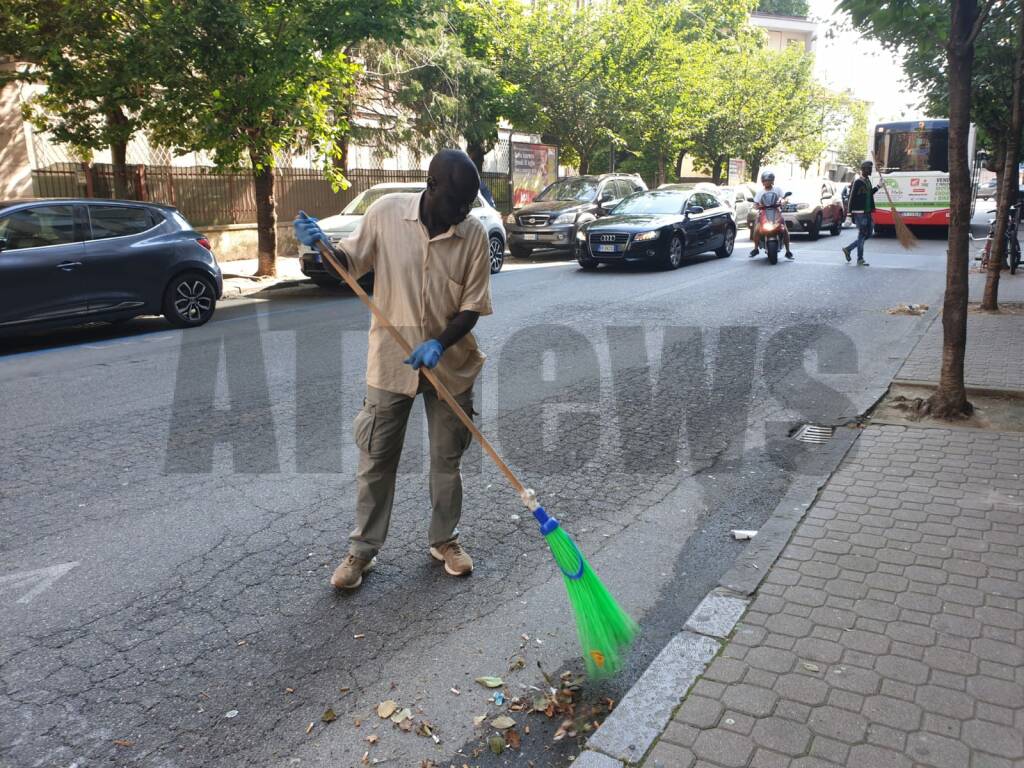 Pulizia in corso Matteotti 