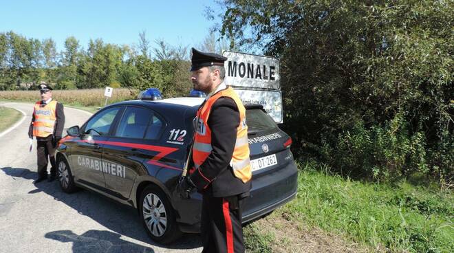 carabinieri a monale