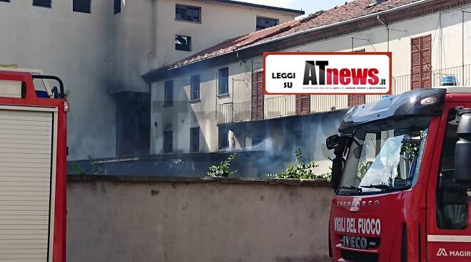 incendio vecchio mulino isola d'asti