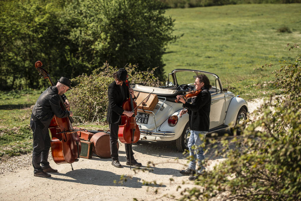 l’evento letterario-musicale con aperitivo di Valle Belbo Pulita