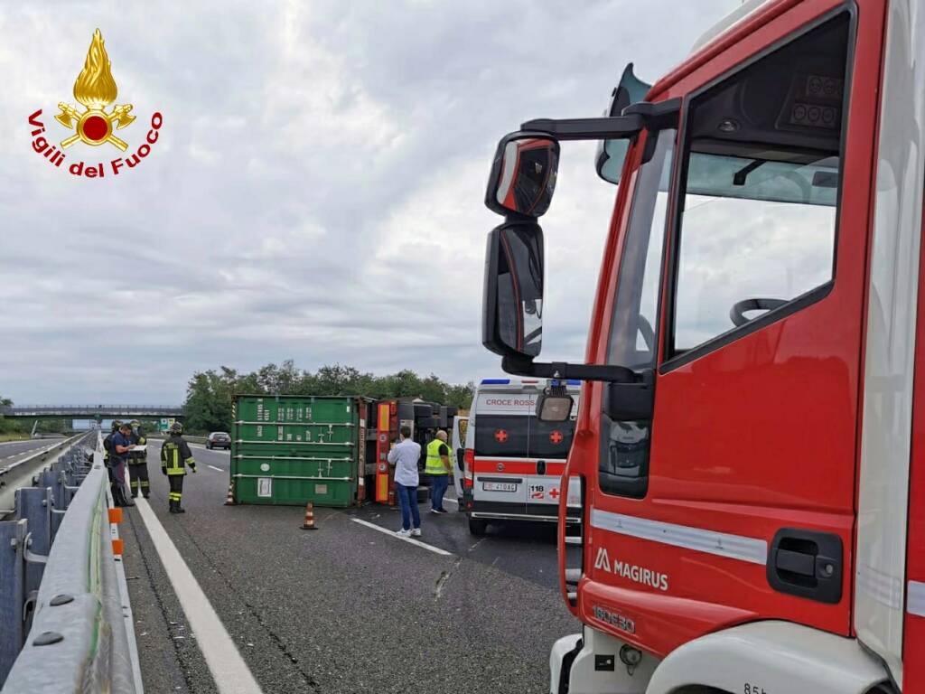 incidente autostrada a21