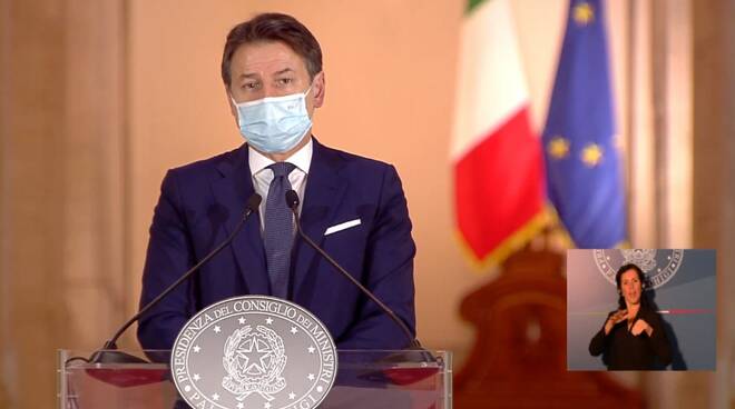 giuseppe conte conferenza stampa 18102020