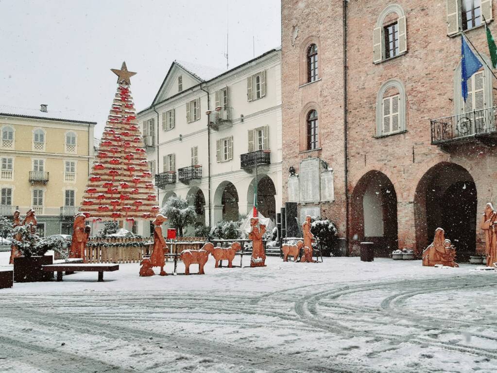I ragazzi del C.I.S.A. colorano il Natale 2020 di Nizza Monferrato 