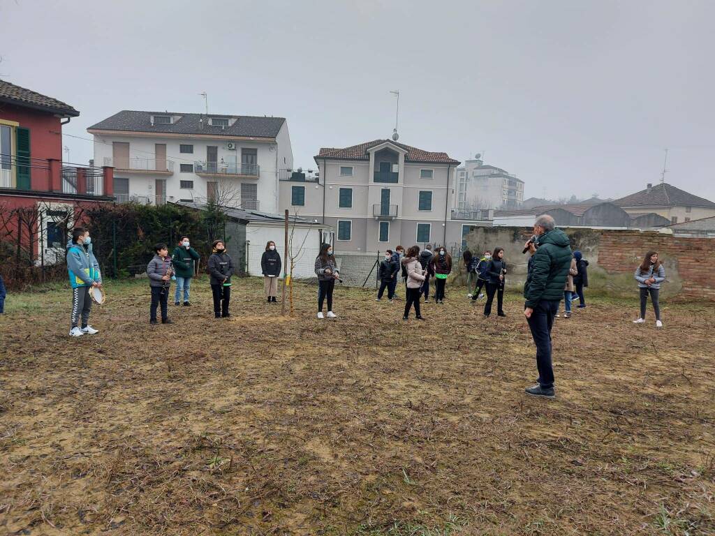 cerimonia alberi scuola media nizza monferrato