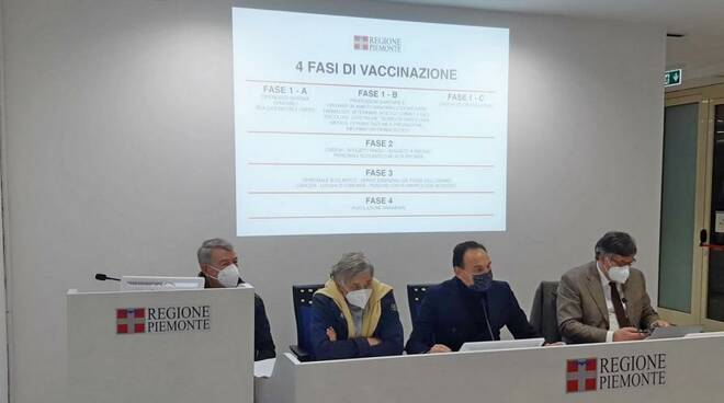 conferenza stampa regione piemonte piano vaccini