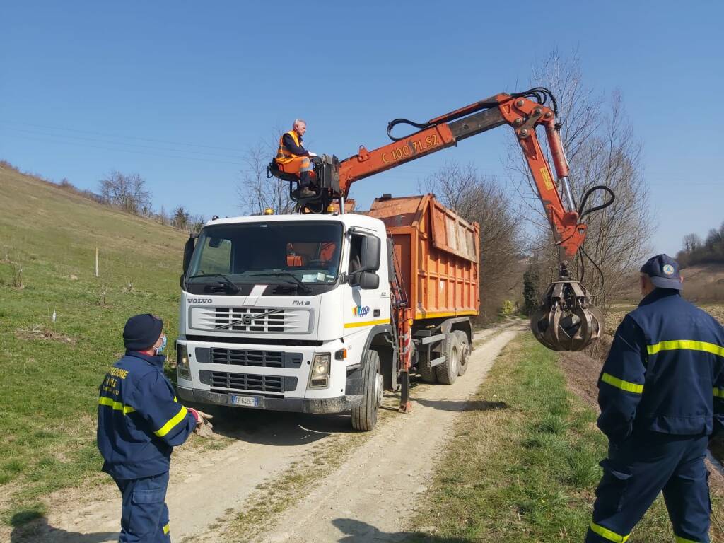 intervento volontari protezione civile castello di belangero