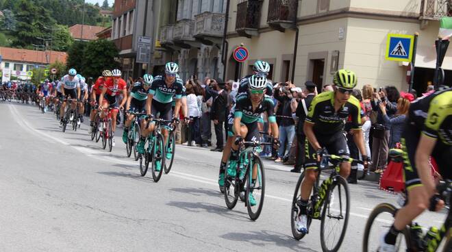 Alba: divieti di transito e di sosta per il passaggio della terza tappa del Giro d’Italia