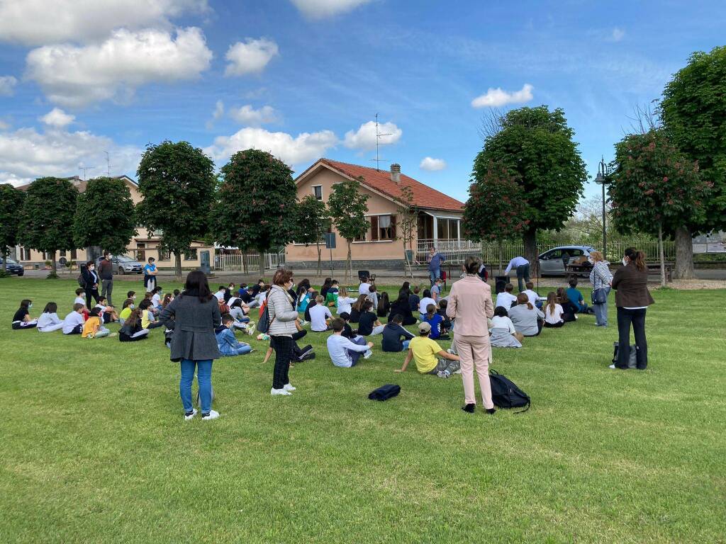 scuola media pontestura e libera e rinascita donne