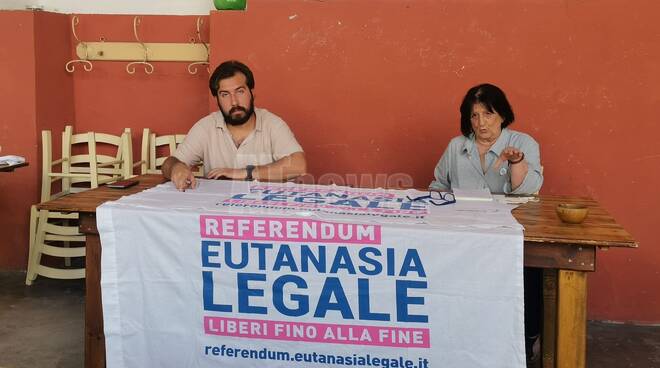 conferenza comitato raccolta firme eutanasia legale