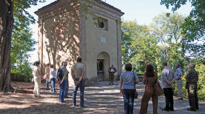 passeggiata teatrale a crea