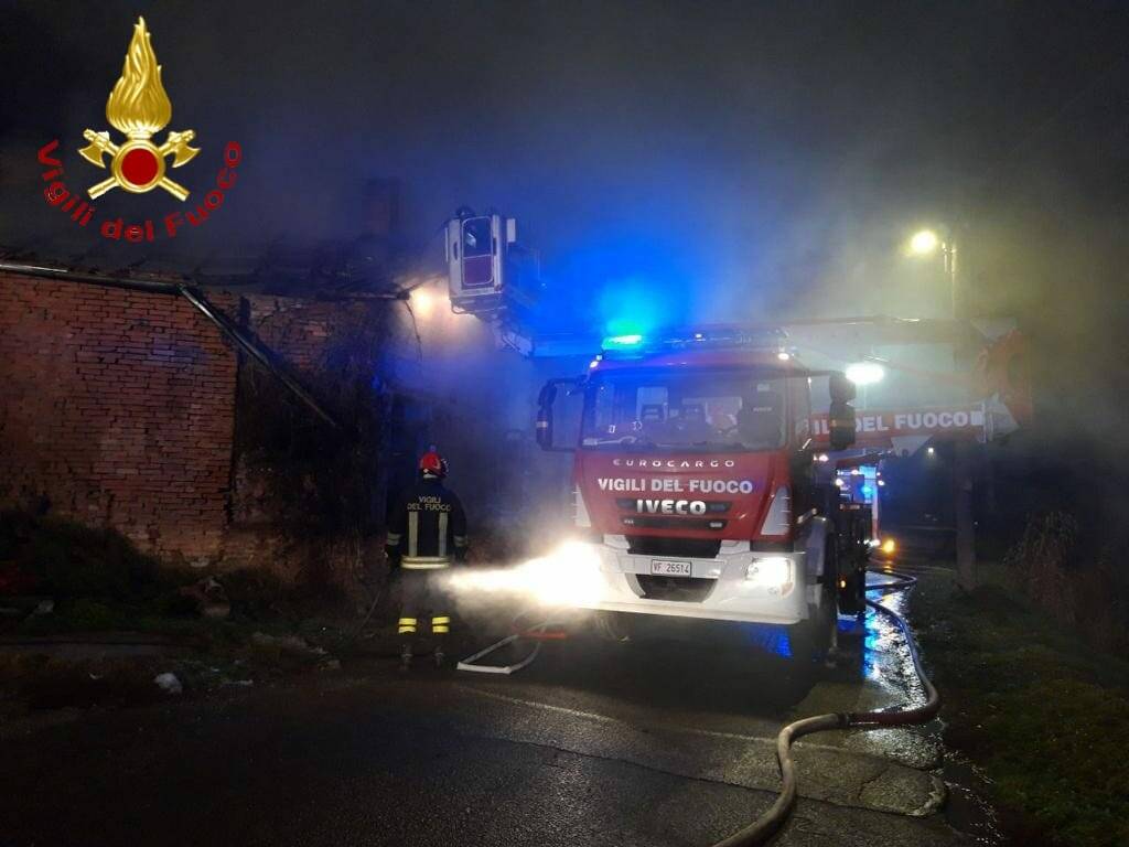 Incendio incisa scapaccino 