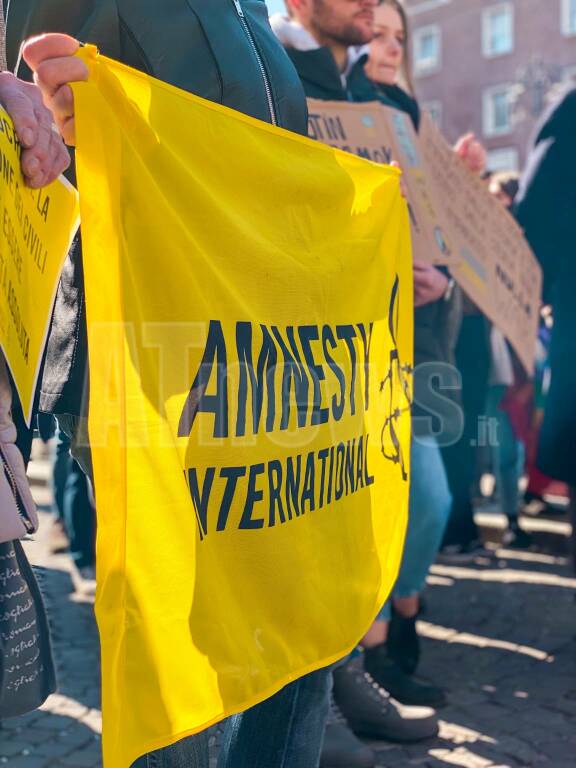 Da Piazza San Secondo si alza un grido di pace "Asti dice no alla guerra"