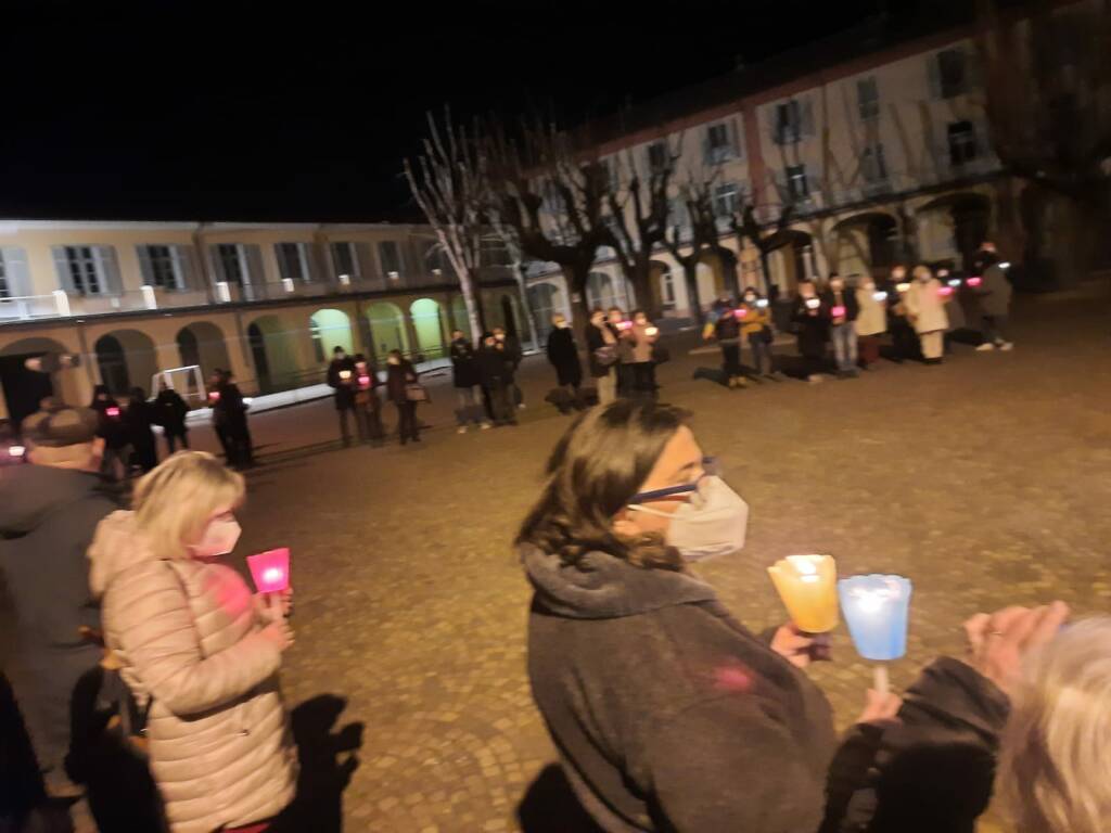 Fiaccolata per la pace Nizza Monferrato 