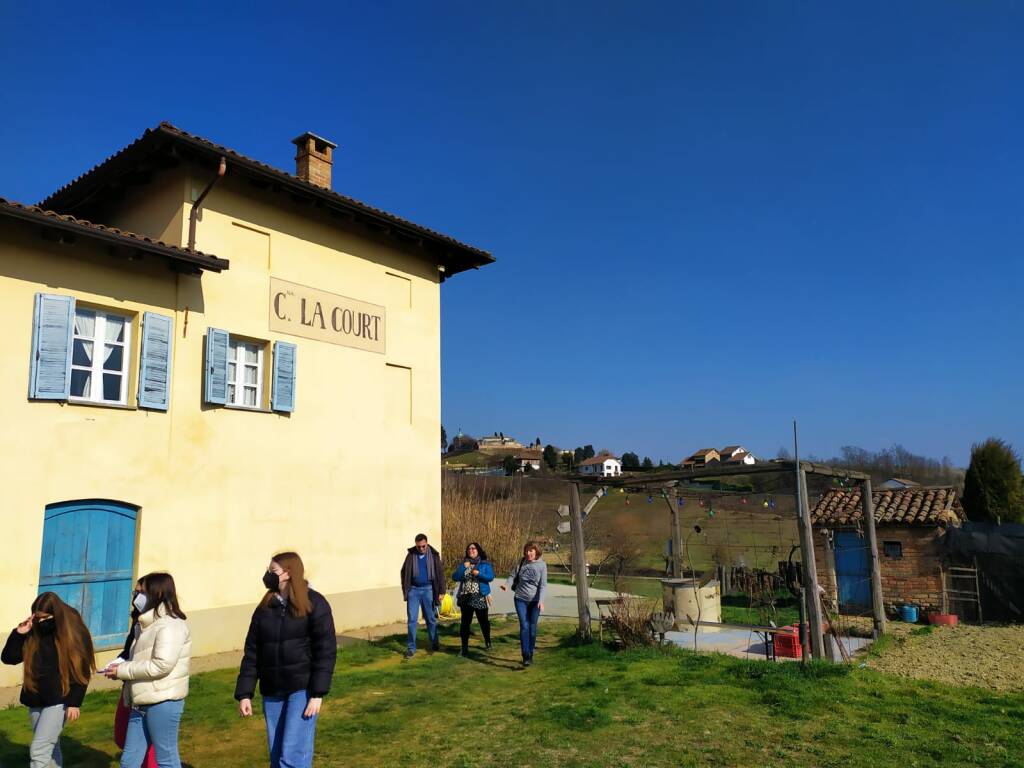 Passeggiata all’insegna dell’arte per concludere il progetto Unesco della media “Dalla Chiesa”