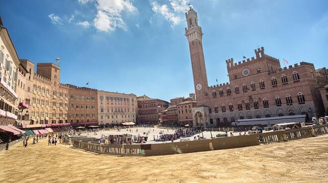 palio di siena depositphoto