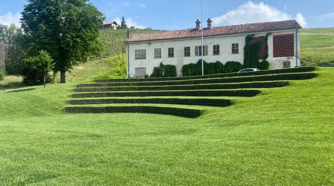  Anfiteatro La Moncalvina - Dita di Dama Canelli