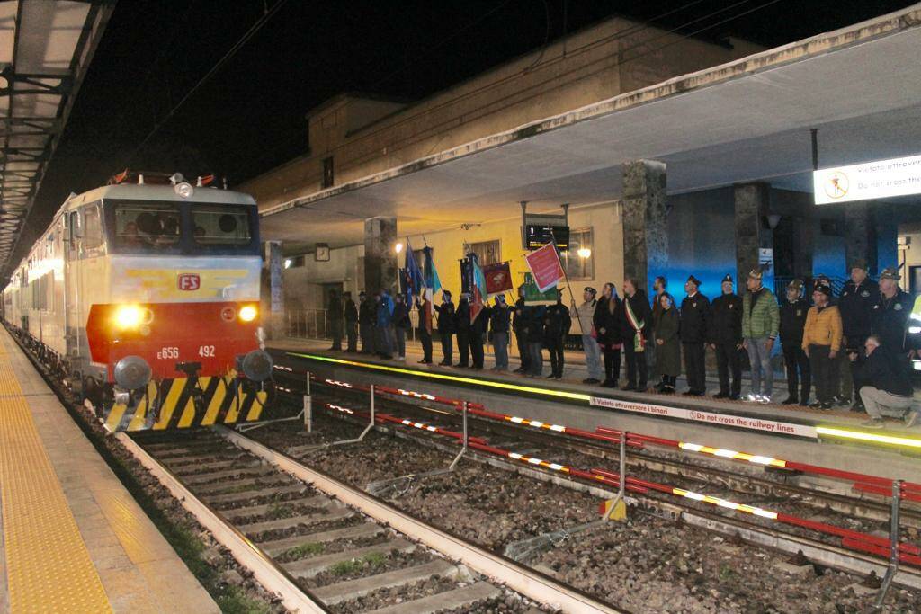 Passaggio treno Milite Ignoto ad Asti