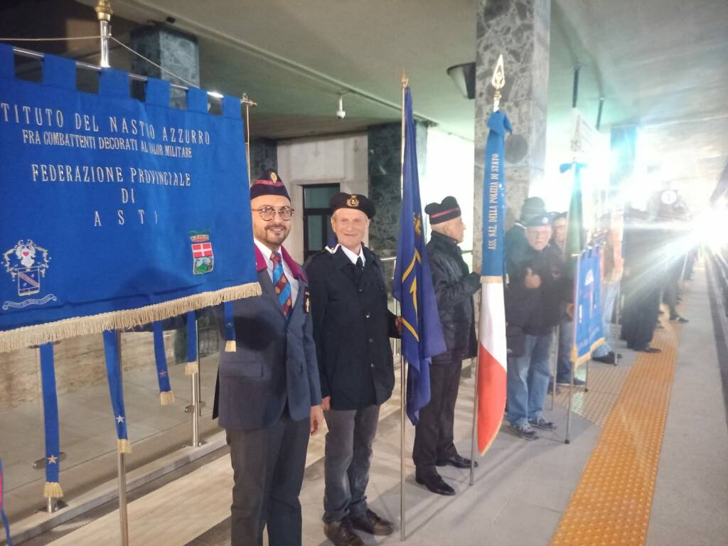 Passaggio treno Milite Ignoto ad Asti