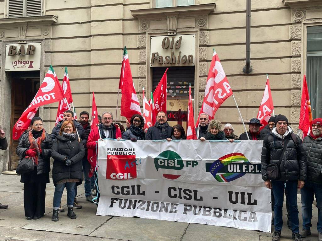 Presidio lavoratori Maina consiglio regionale CGIL