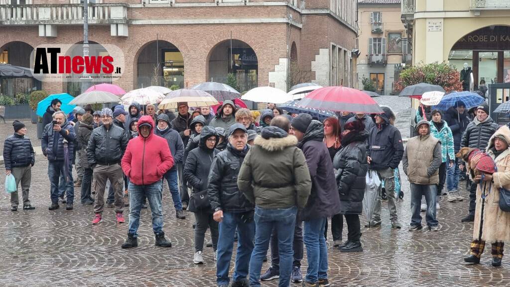 Nuova protesta degli ambulanti 