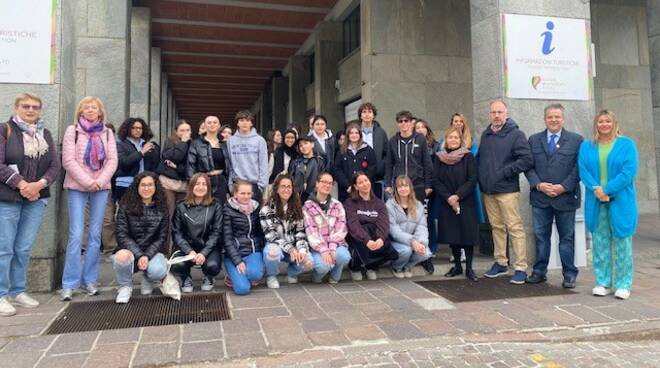 Classe 3B RIM dell’Istituto Giobert e Classe 4LA Liceo Monti