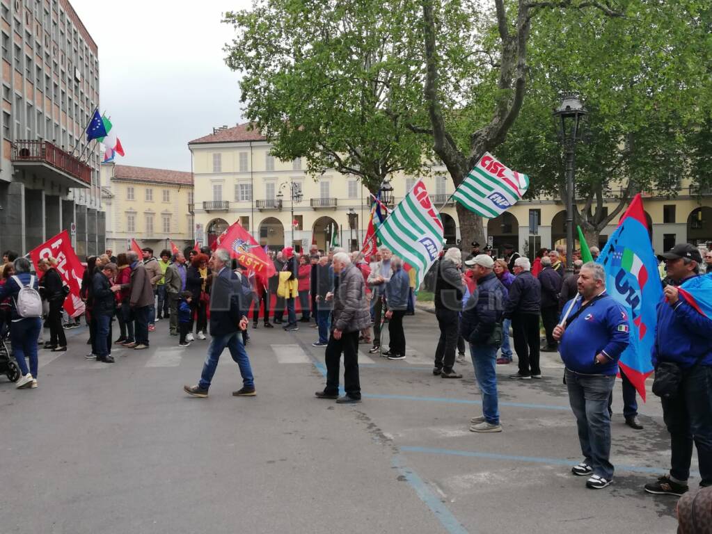 manifestazione primo maggio 2023 sindacati