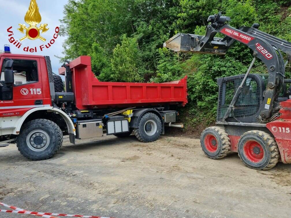 vigili del fuoco asti in emilia per alluvione