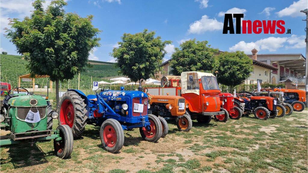 Raduno nazionale trattori d'epoca da CarlindePaolo