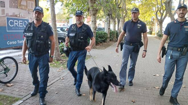 Controlli straordinari della Polizia con alcol test e drug test: 4 i  denunciati - Questura di Catanzaro