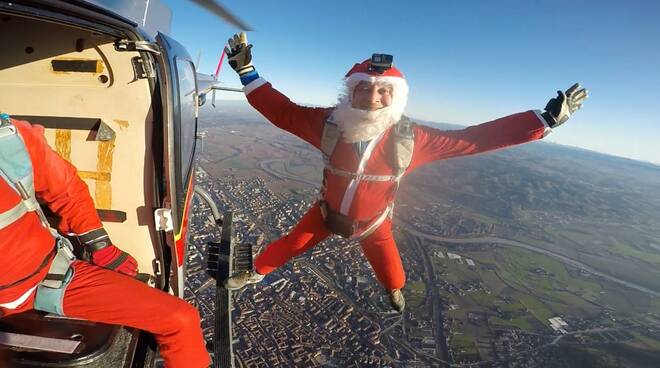 Babbo Natale arriva dal cielo Sabato 16 dicembre - Asti, Campo Scuola di via Gerbi