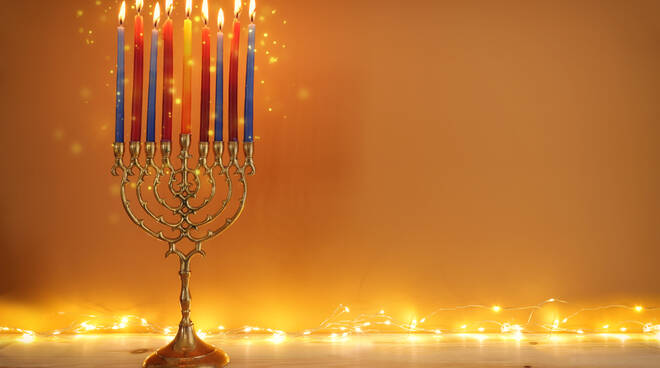 hanukkah  https://depositphotos.com/