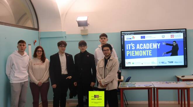 formazione ITS al Liceo Monti di Asti foto credit deste_photo