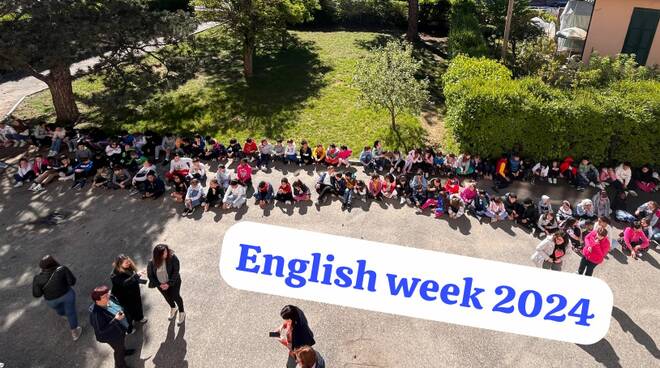 ENGLISH WEEK ALL\'INSEGNA DELLA SOLIDARIETA ALLA SCUOLA PRIMARIA DOMENCO SAVIO