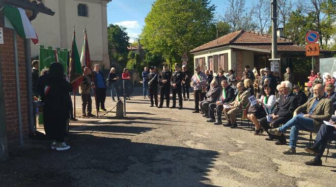 inaugurazione piazzetta capriglio