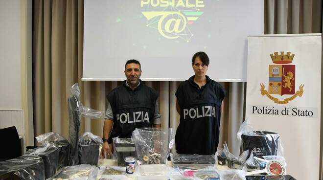 arresto polizia serra marijuana