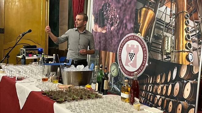 Al Teatro Alfieri una serata con i cocktail a base grappa