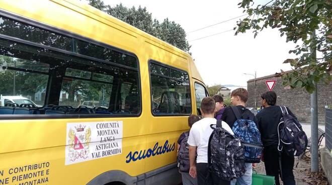 scuolabus unione val bormida